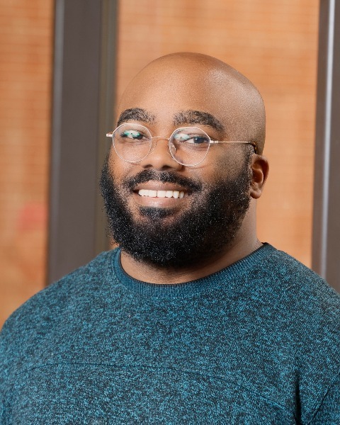 Speaker image